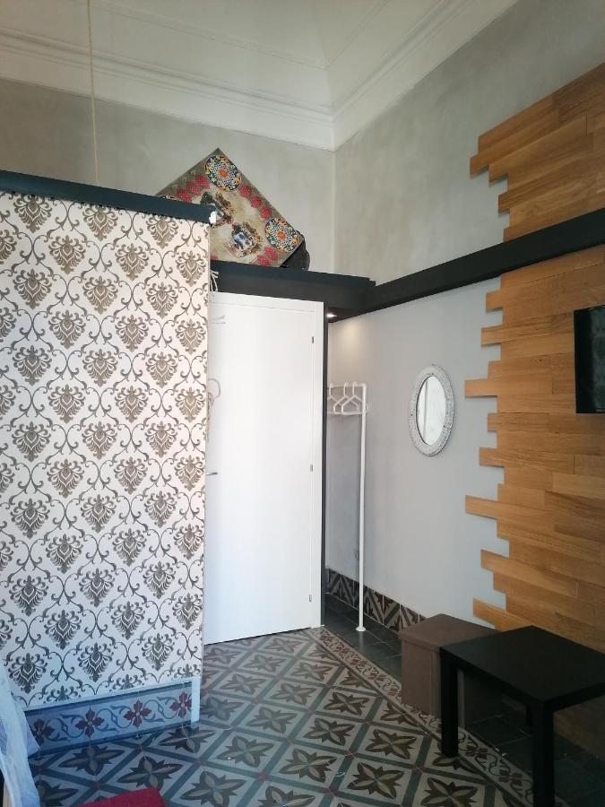 L'Antico Palazzo Rooms 卡塔尼亚 外观 照片